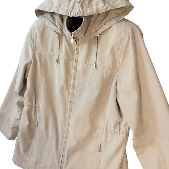 London Fog Womens Anorak Rain Coat Jacket S-P Beige Neutral Hooded Lightweight - Picture 4 of 11